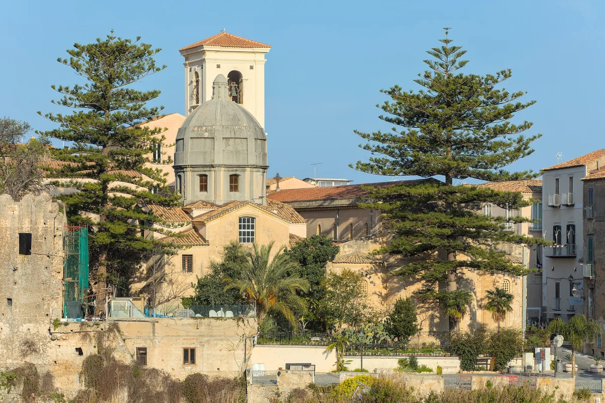 In che zona dormire a Tropea: guida pratica alle migliori aree 2026