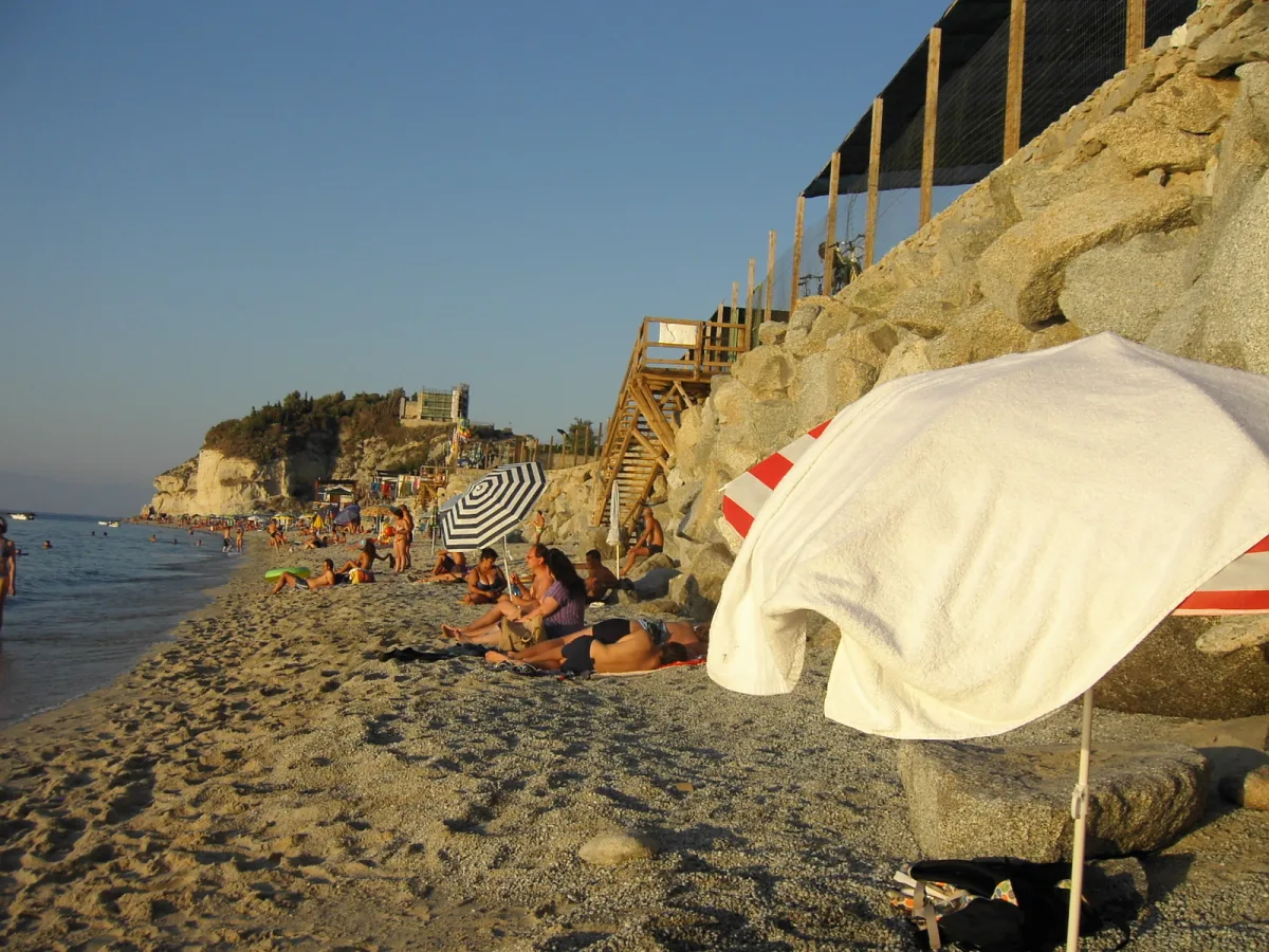 Tropea in un giorno: itinerario tra storia, mare e sapori